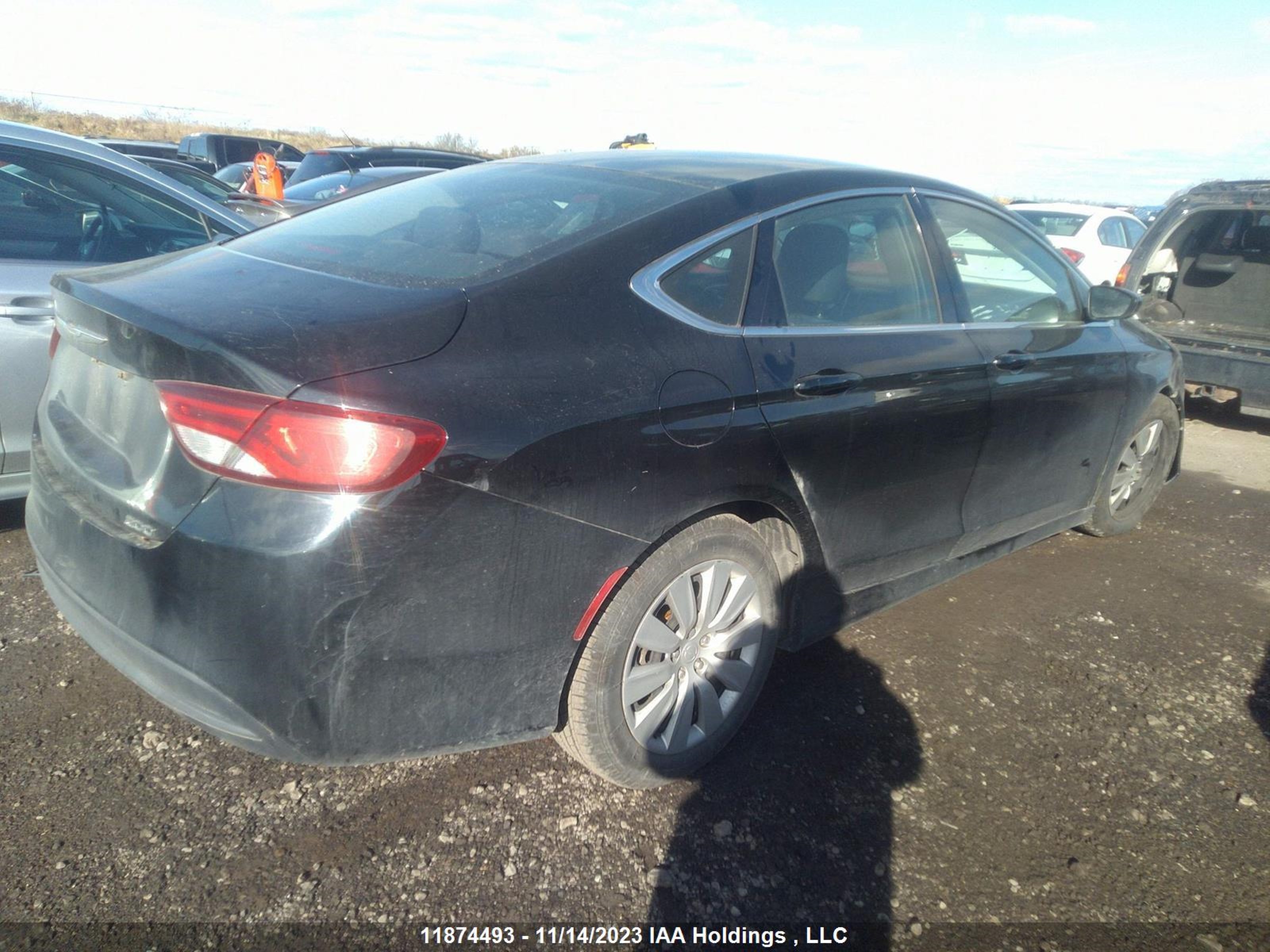 Photo 3 VIN: 1C3CCCFB4FN593229 - CHRYSLER 200 