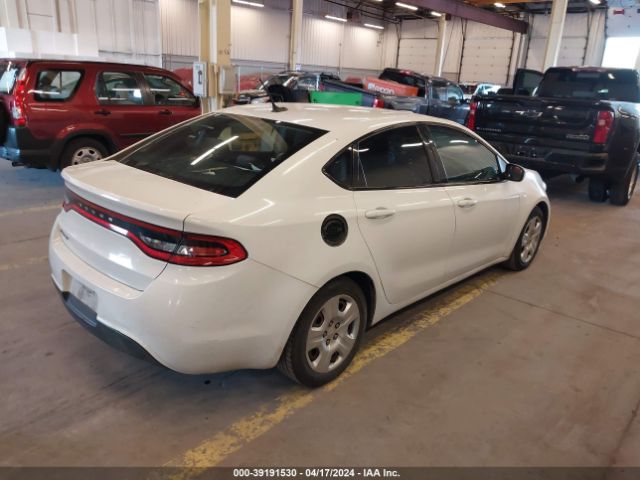 Photo 3 VIN: 1C3CDFAA4ED683398 - DODGE DART 