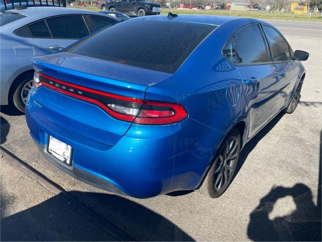 Photo 3 VIN: 1C3CDFAA5GD704097 - DODGE DART 