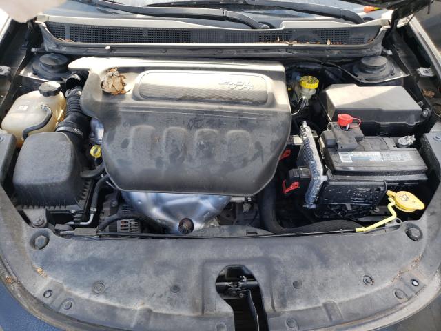 Photo 6 VIN: 1C3CDFAA6FD391334 - DODGE DART SE 