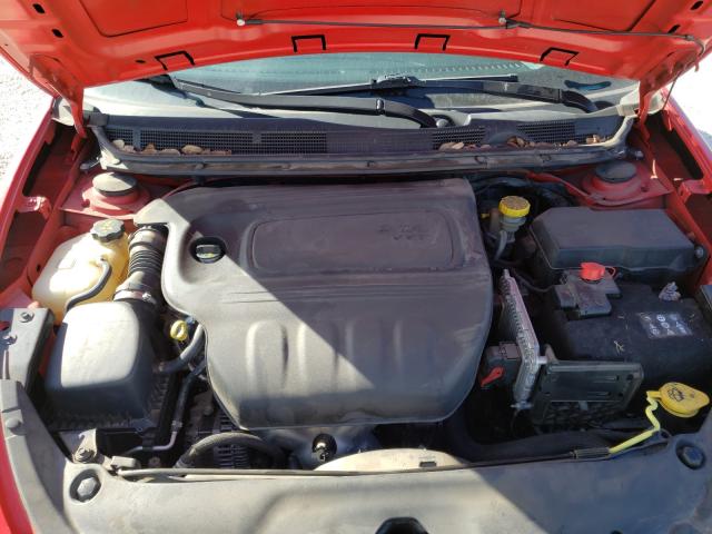 Photo 6 VIN: 1C3CDFAA7GD704022 - DODGE DART SE 