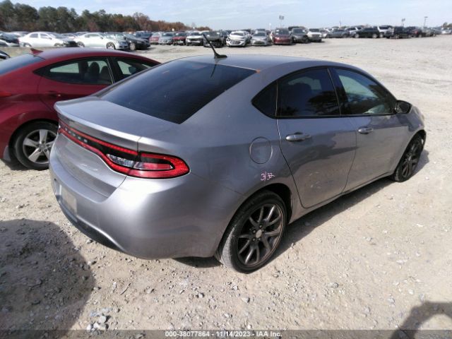 Photo 3 VIN: 1C3CDFAA8GD517758 - DODGE DART 