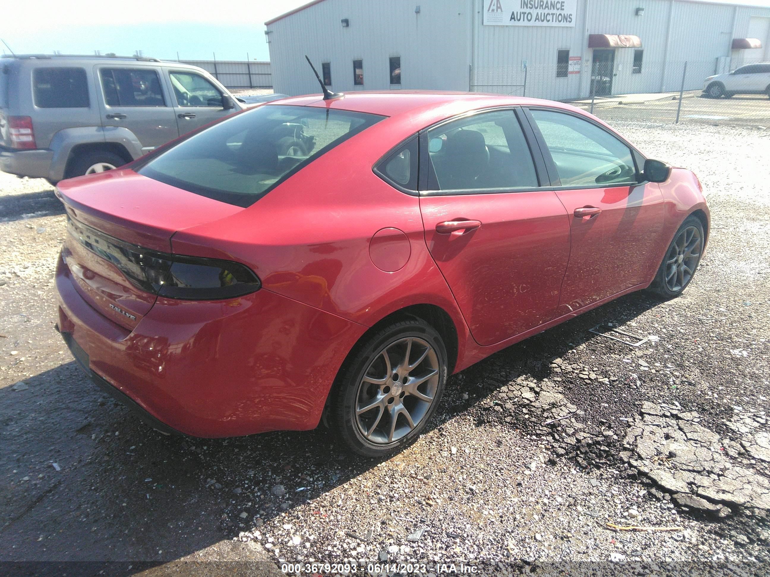 Photo 3 VIN: 1C3CDFBA0DD327799 - DODGE DART 