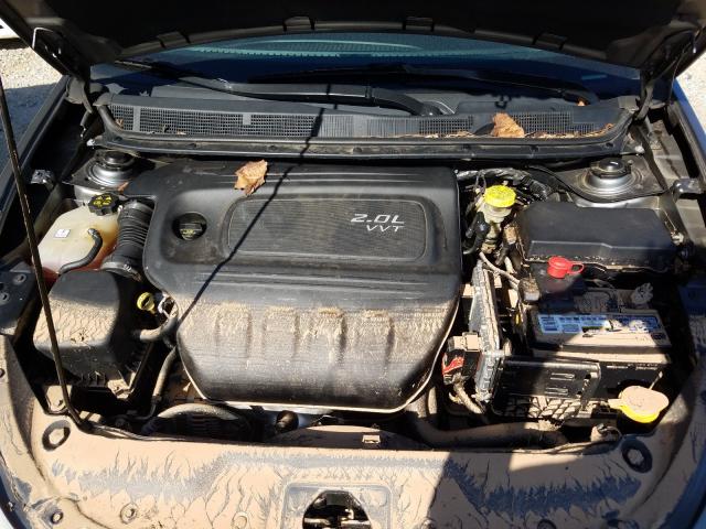 Photo 6 VIN: 1C3CDFBA4DD340524 - DODGE DART SXT 