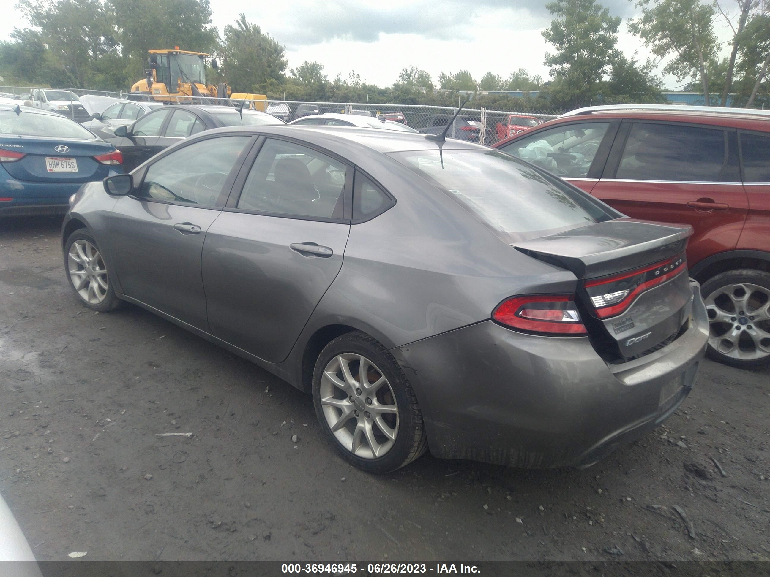 Photo 2 VIN: 1C3CDFBA6DD343750 - DODGE DART 