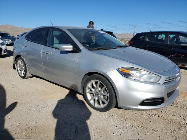 Photo 3 VIN: 1C3CDFBA8DD221326 - DODGE DART SXT 