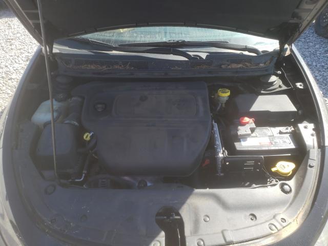 Photo 6 VIN: 1C3CDFBA8GD634982 - DODGE DART SXT 