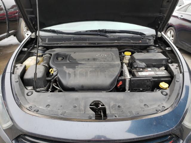 Photo 6 VIN: 1C3CDFBA9DD292387 - DODGE DART SXT 