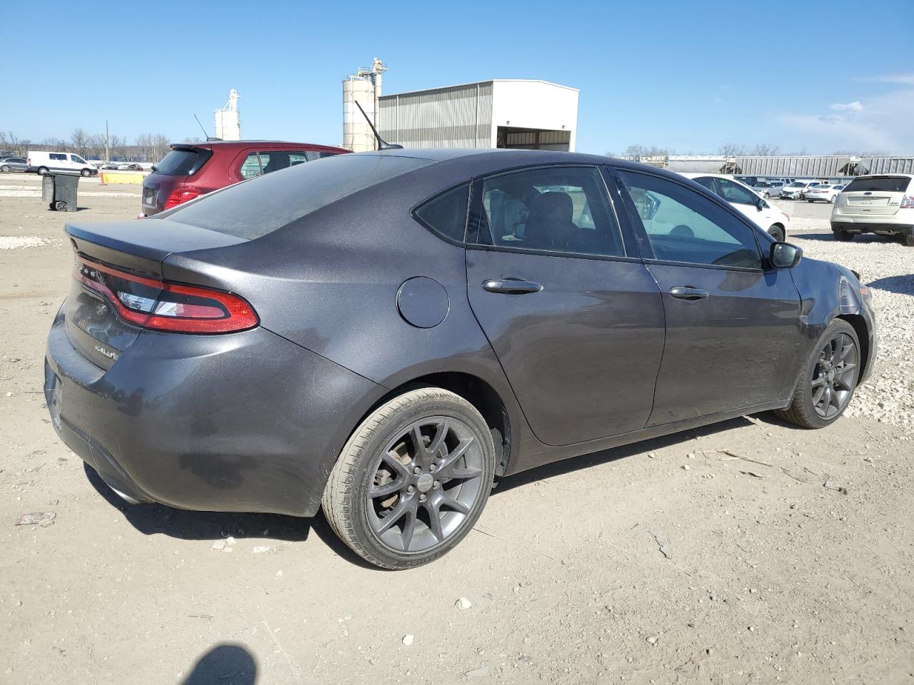 Photo 2 VIN: 1C3CDFBB0GD517728 - DODGE DART 