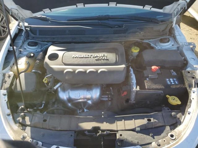 Photo 10 VIN: 1C3CDFBB3FD150094 - DODGE DART SXT 