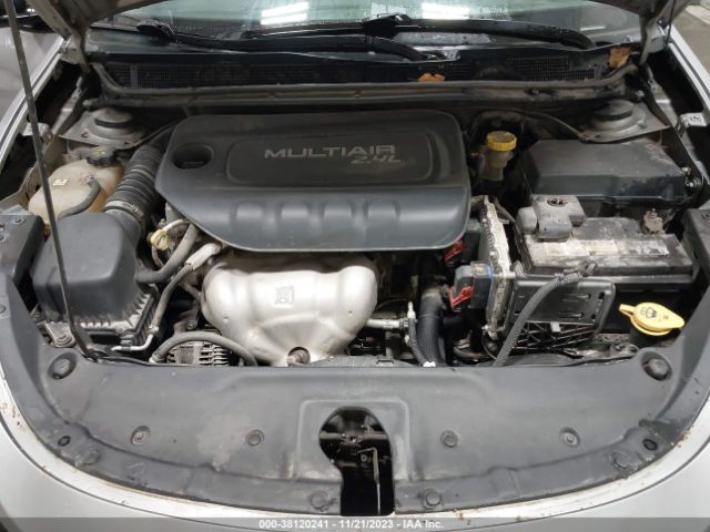 Photo 9 VIN: 1C3CDFBB3GD645560 - DODGE DART 