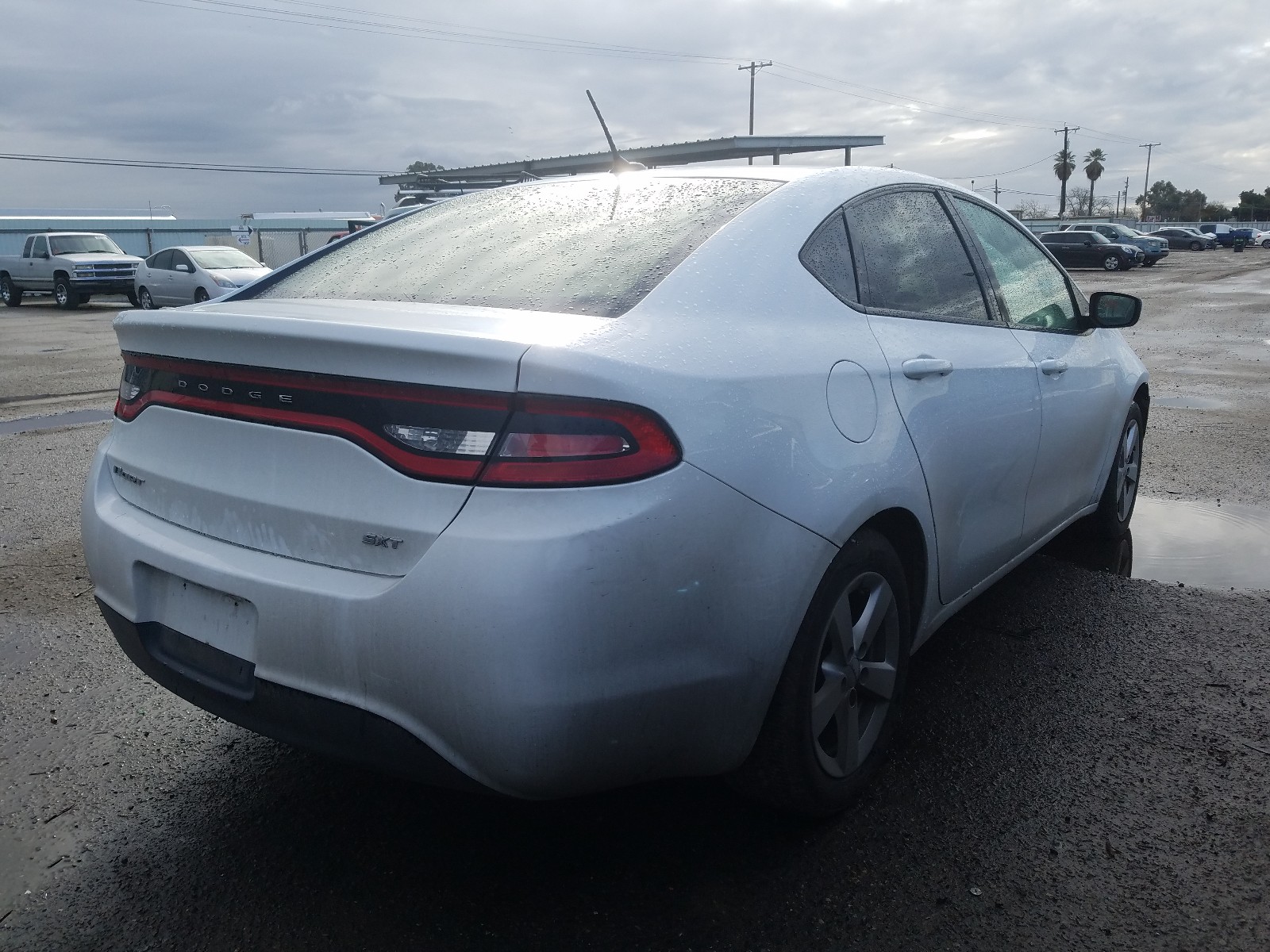 Photo 3 VIN: 1C3CDFBB3GD661158 - DODGE DART SXT 