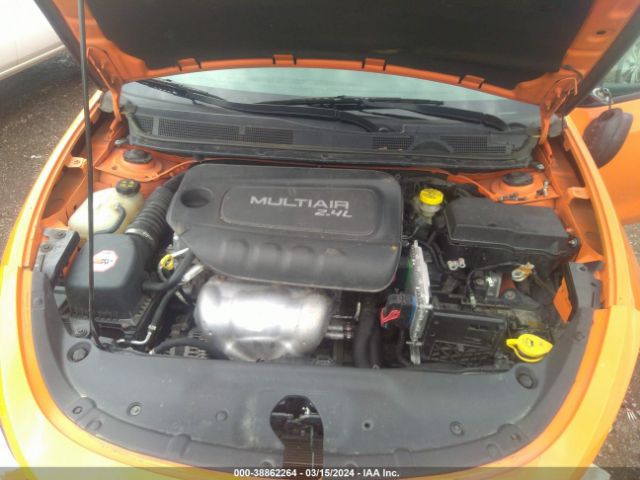 Photo 9 VIN: 1C3CDFBB4ED862015 - DODGE DART 