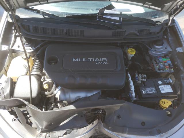 Photo 6 VIN: 1C3CDFBB6FD128977 - DODGE DART SXT 