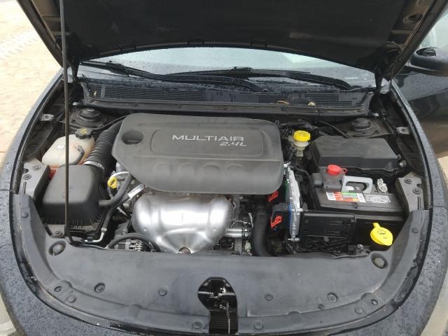 Photo 6 VIN: 1C3CDFBB7FD104882 - DODGE DART SXT 