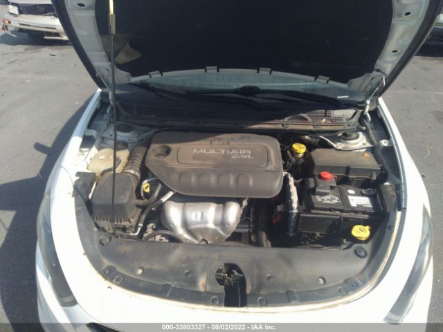 Photo 9 VIN: 1C3CDFBB8FD200004 - DODGE DART 