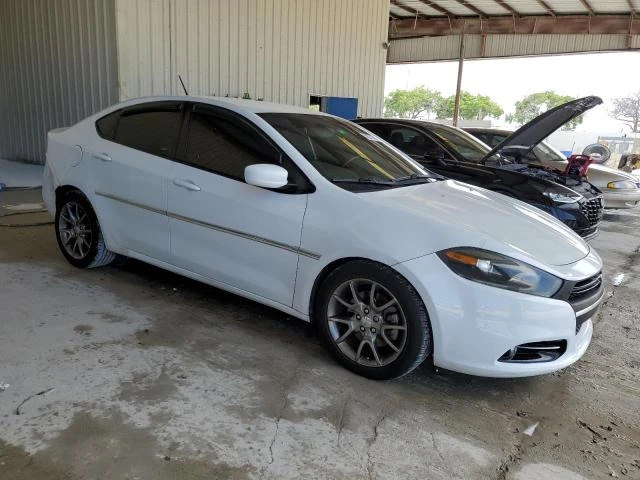 Photo 3 VIN: 1C3CDFBB9ED824165 - DODGE DART SXT 