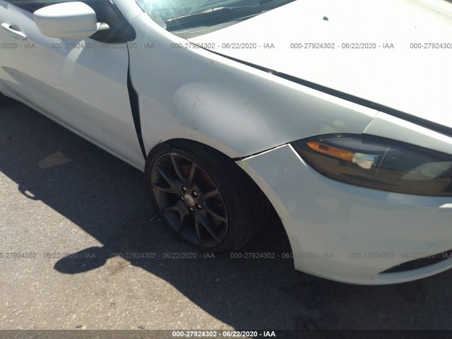 Photo 5 VIN: 1C3CDFBB9FD422552 - DODGE DART 