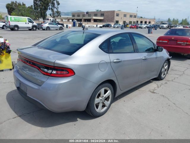 Photo 3 VIN: 1C3CDFBB9GD613731 - DODGE DART 