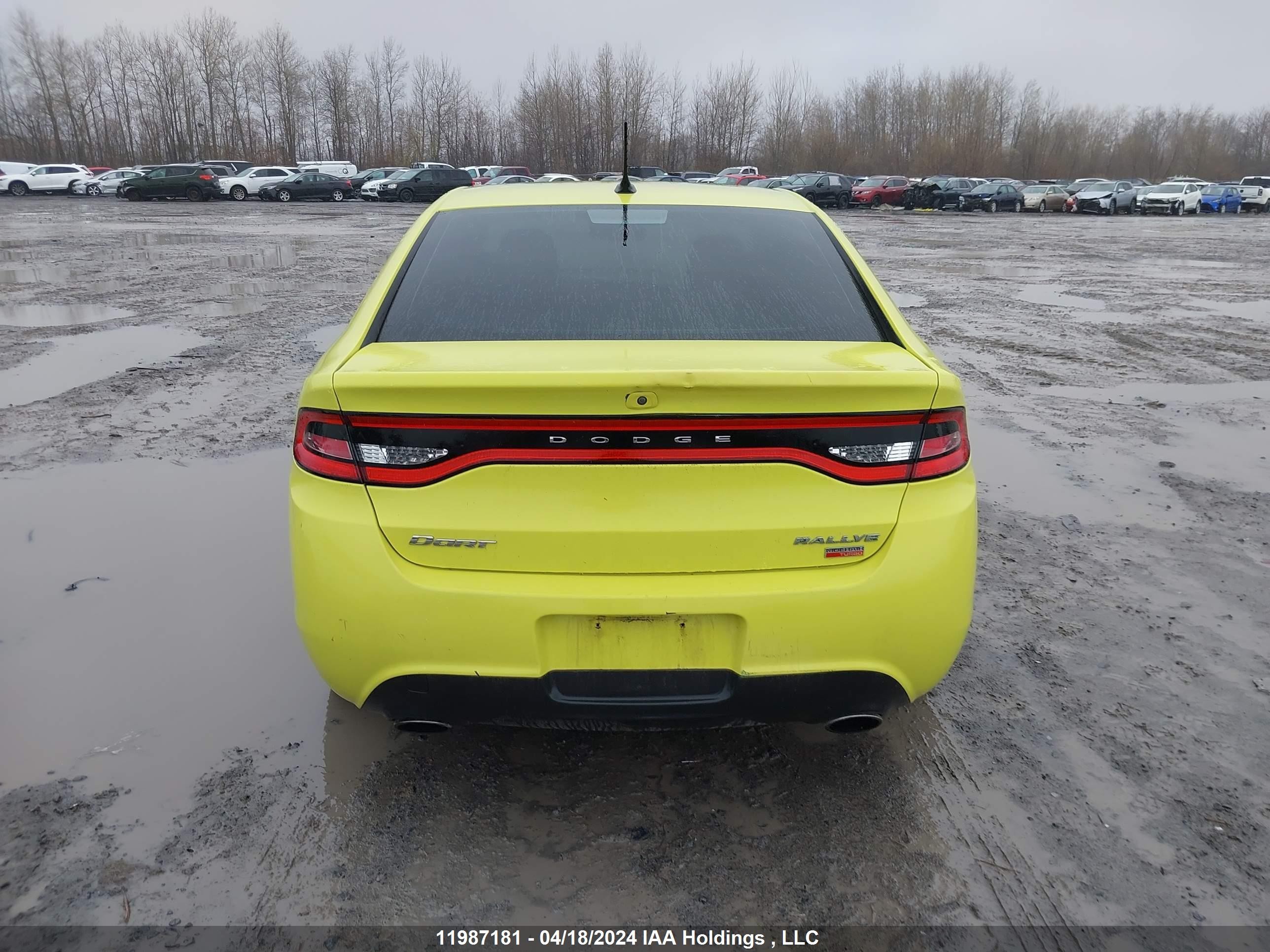 Photo 15 VIN: 1C3CDFBH3DD136858 - DODGE DART 