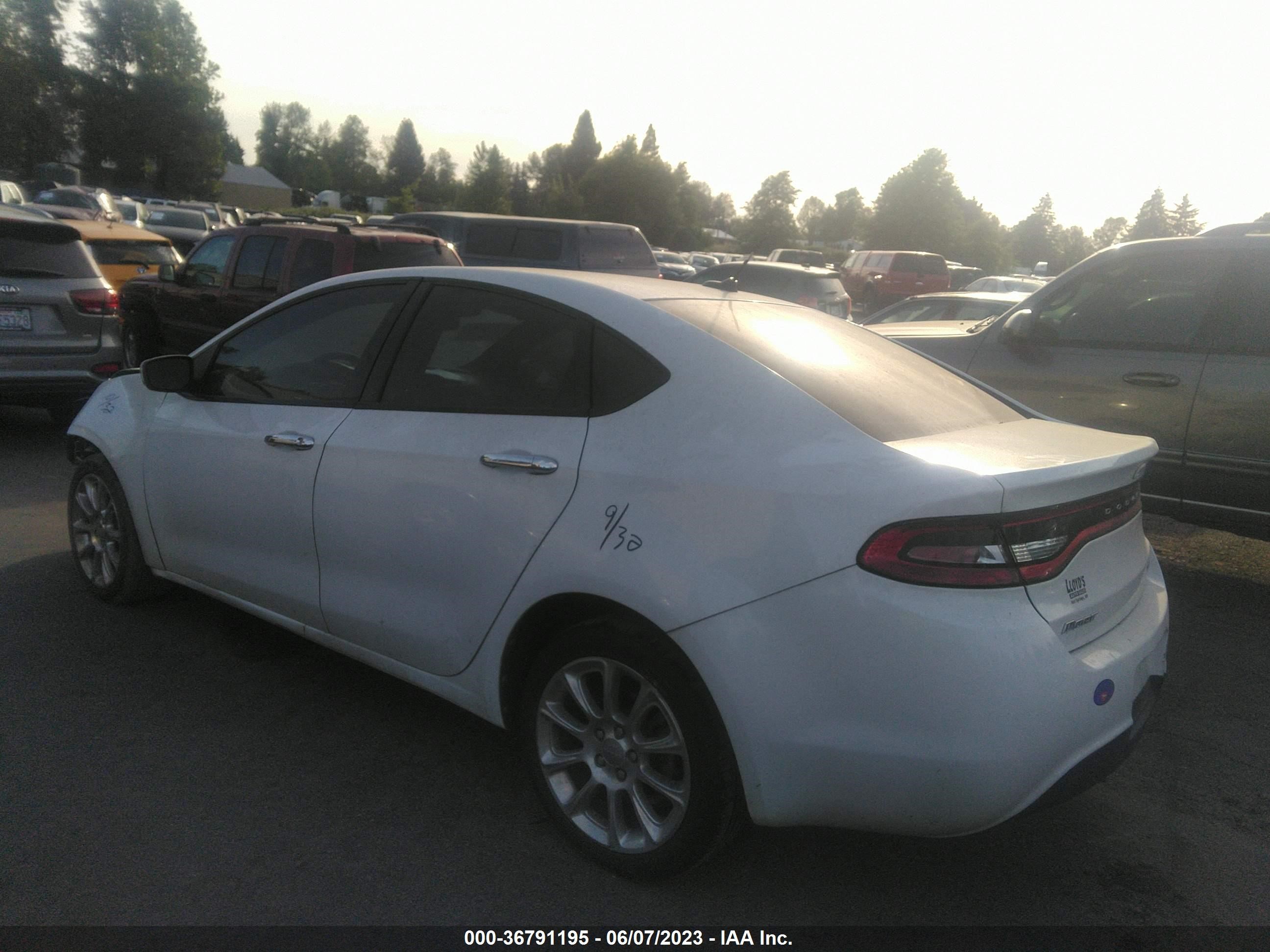 Photo 2 VIN: 1C3CDFCA4DD179154 - DODGE DART 