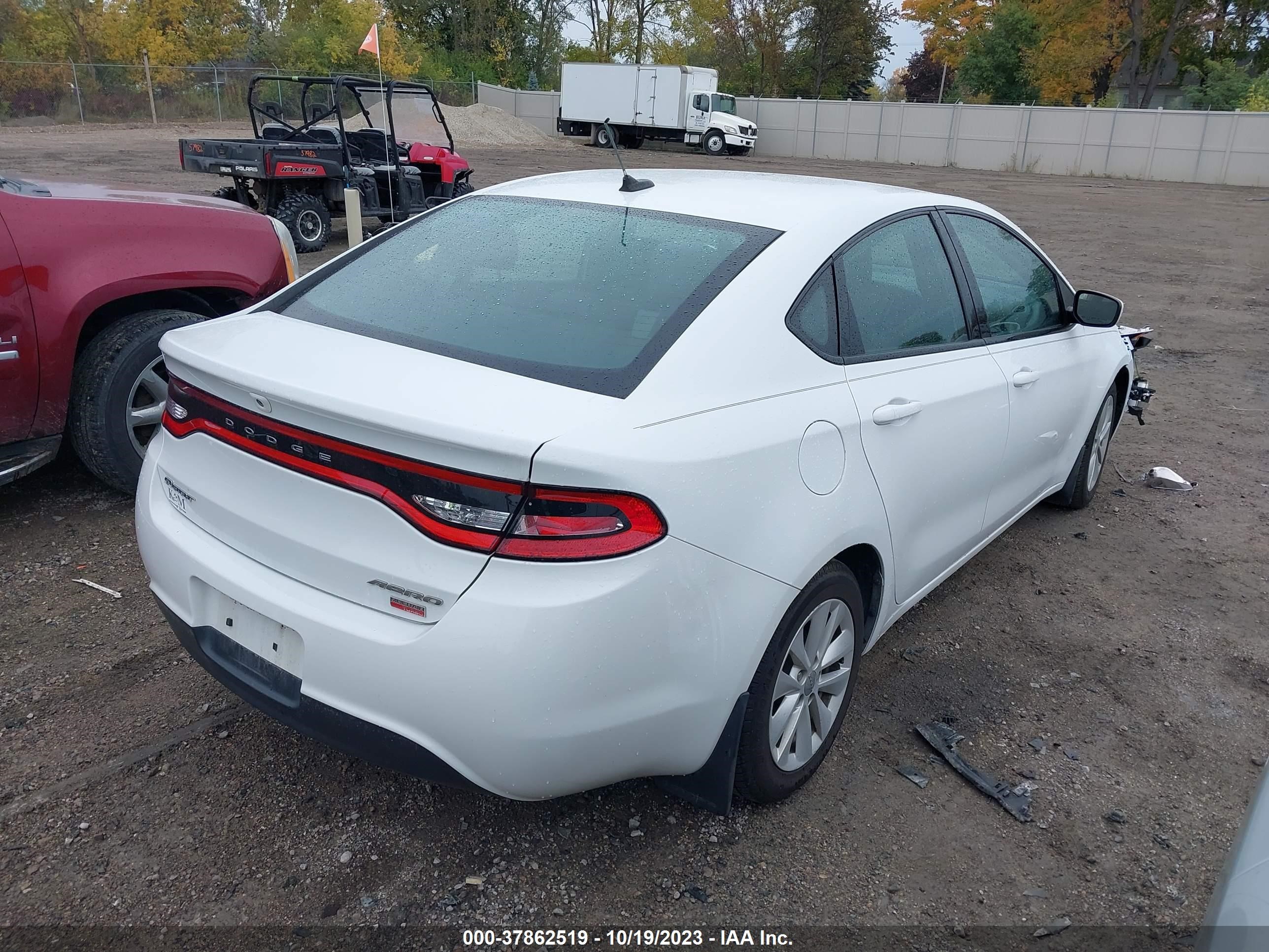 Photo 3 VIN: 1C3CDFDH8FD181228 - DODGE DART 