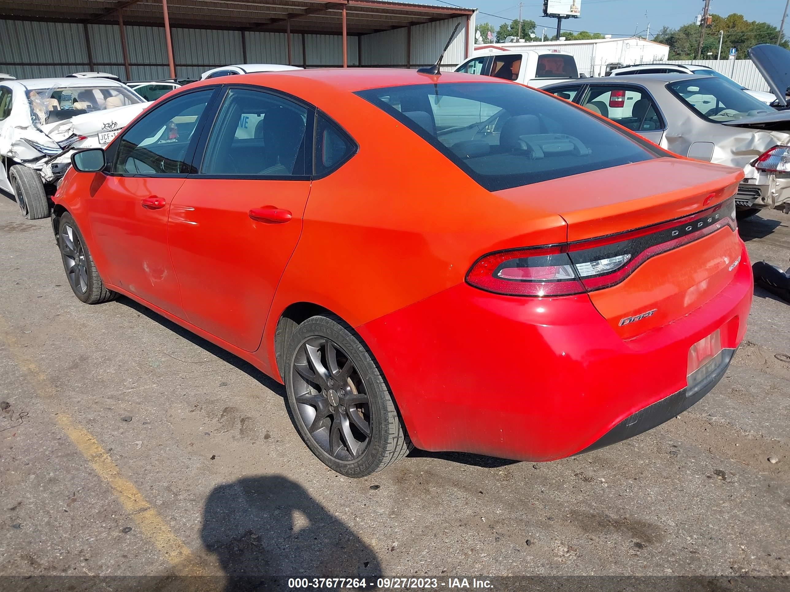 Photo 2 VIN: 1C3CDFFA9GD822579 - DODGE DART 