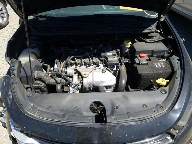 Photo 6 VIN: 1C3CDFFH5GD822432 - DODGE DART SXT S 