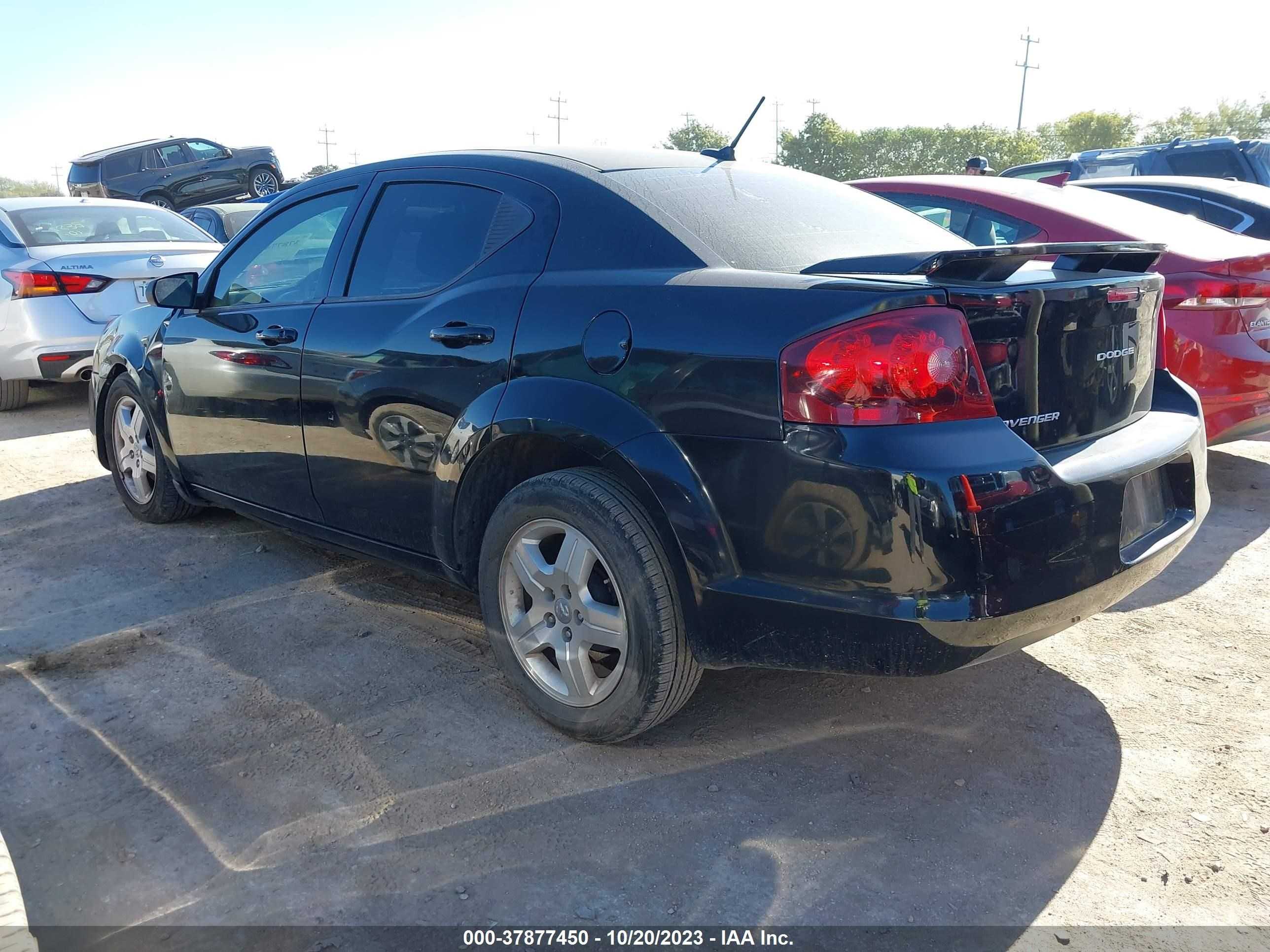 Photo 2 VIN: 1C3CDZAB0DN626408 - DODGE AVENGER 