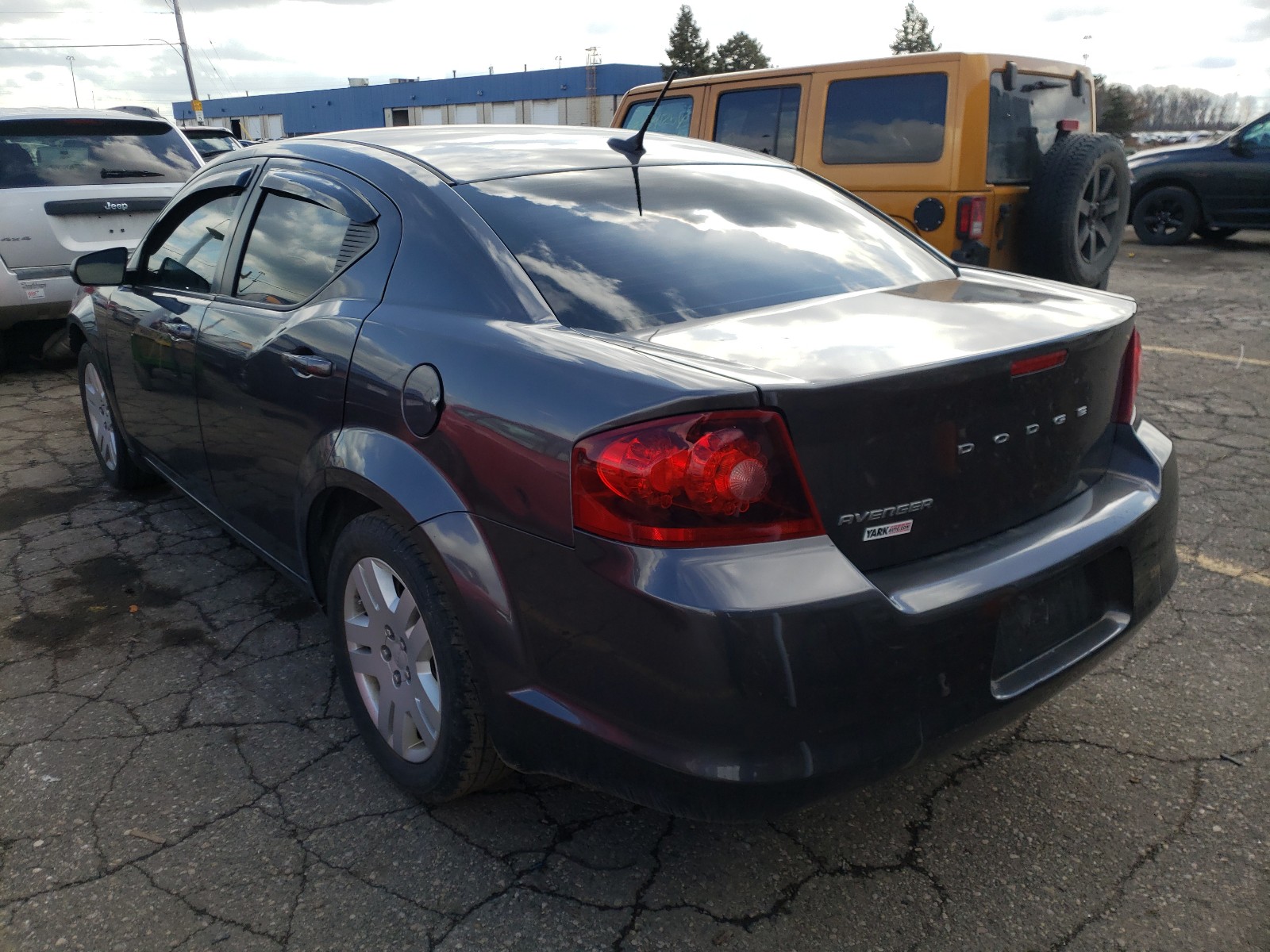 Photo 2 VIN: 1C3CDZAB1EN225905 - DODGE AVENGER SE 