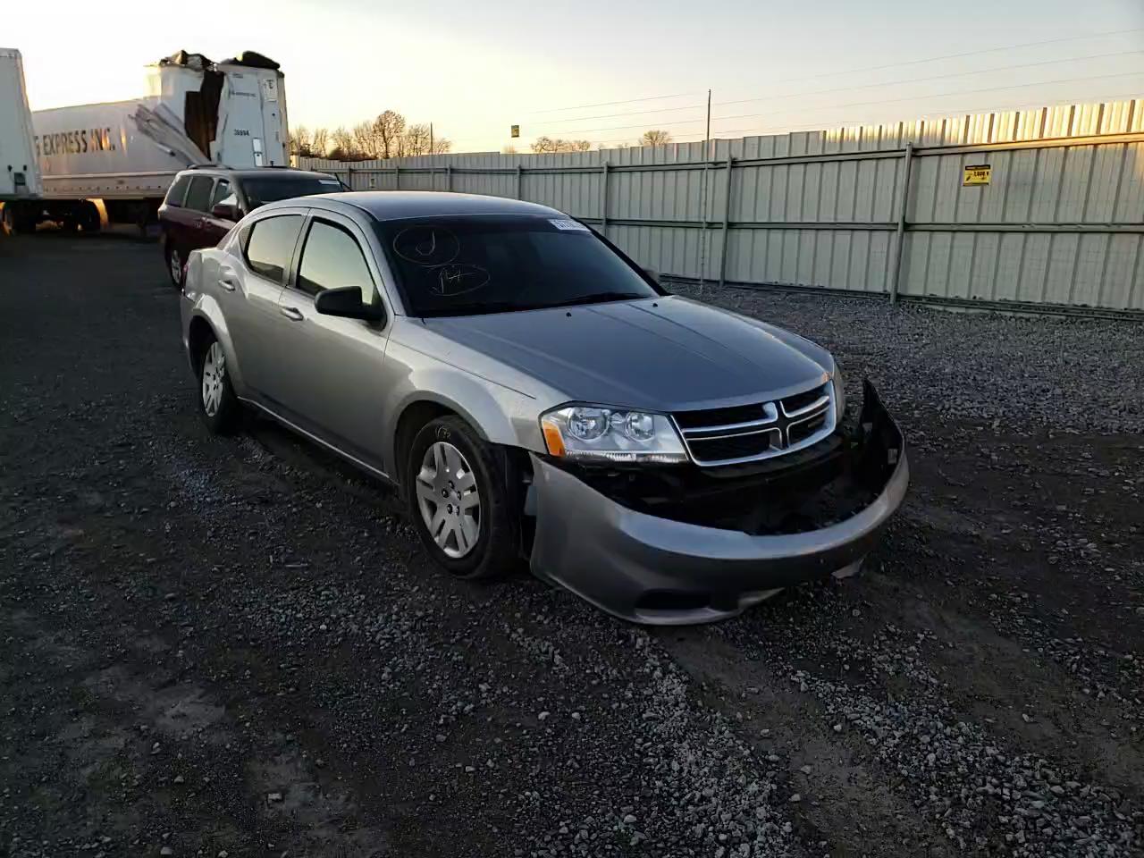 Photo 10 VIN: 1C3CDZAB5DN682831 - DODGE AVENGER SE 