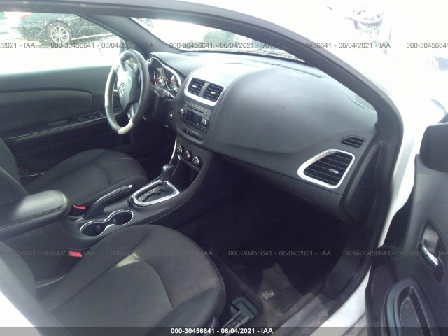 Photo 4 VIN: 1C3CDZAB6DN593916 - DODGE AVENGER 