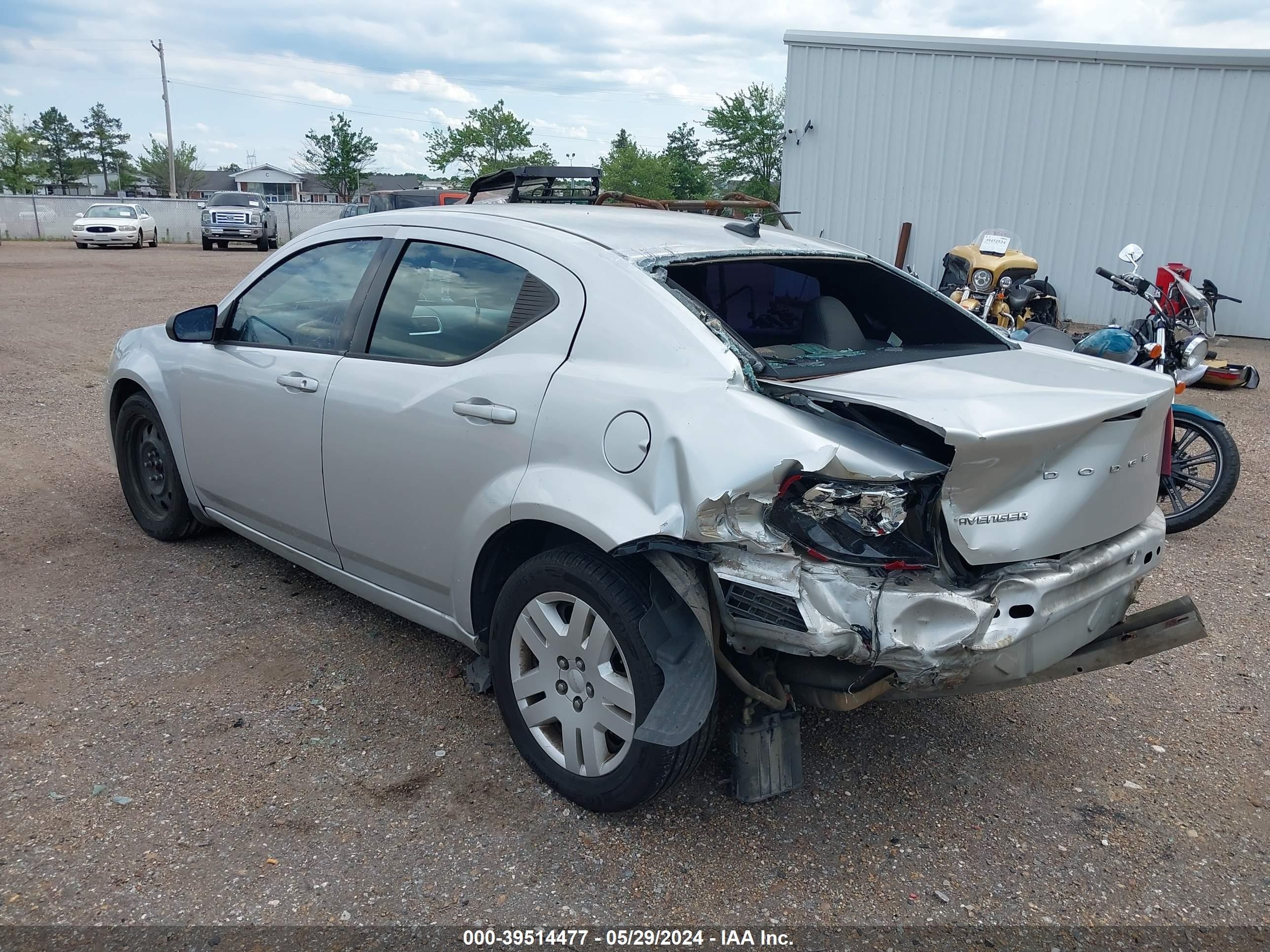 Photo 2 VIN: 1C3CDZAB8CN103328 - DODGE AVENGER 