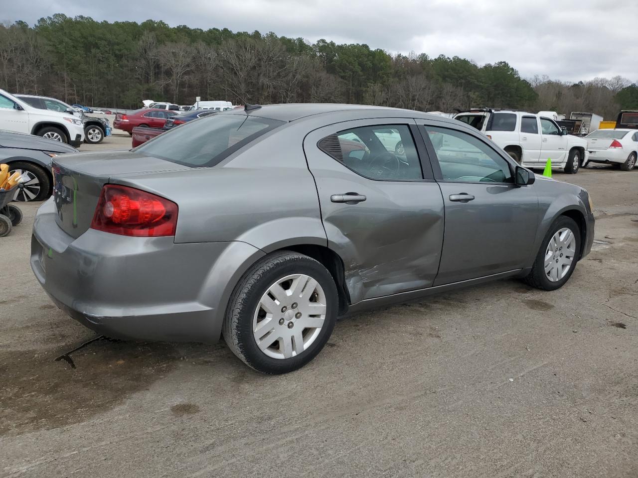 Photo 2 VIN: 1C3CDZAB8CN110831 - DODGE AVENGER 