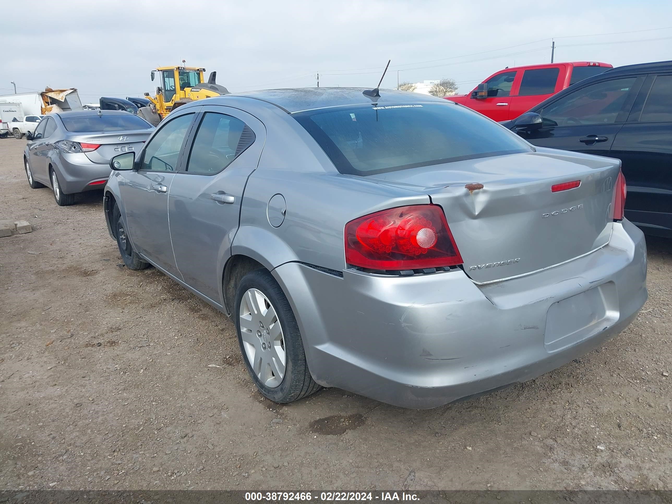 Photo 2 VIN: 1C3CDZAB9EN200802 - DODGE AVENGER 