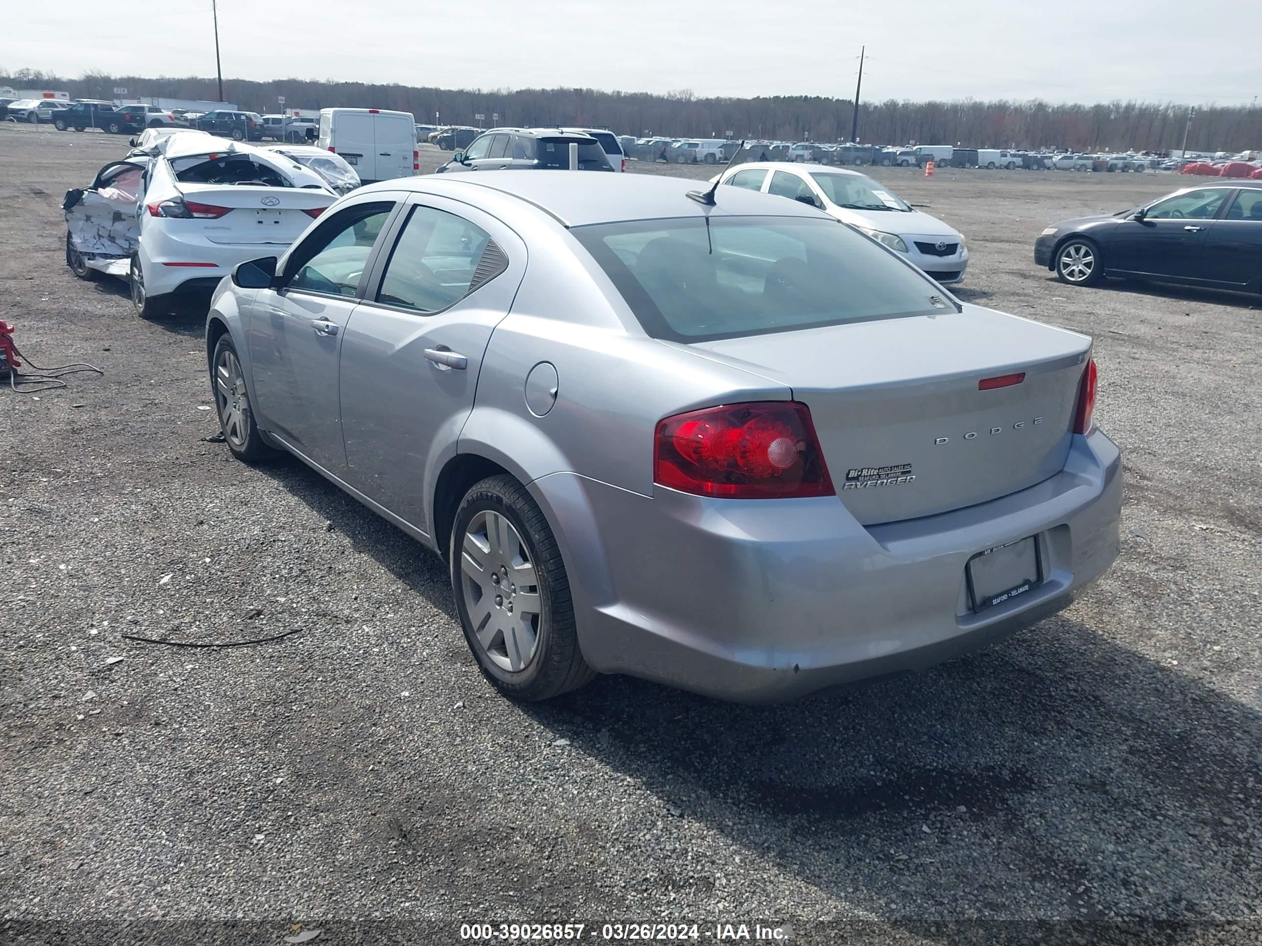 Photo 2 VIN: 1C3CDZABXEN143686 - DODGE AVENGER 