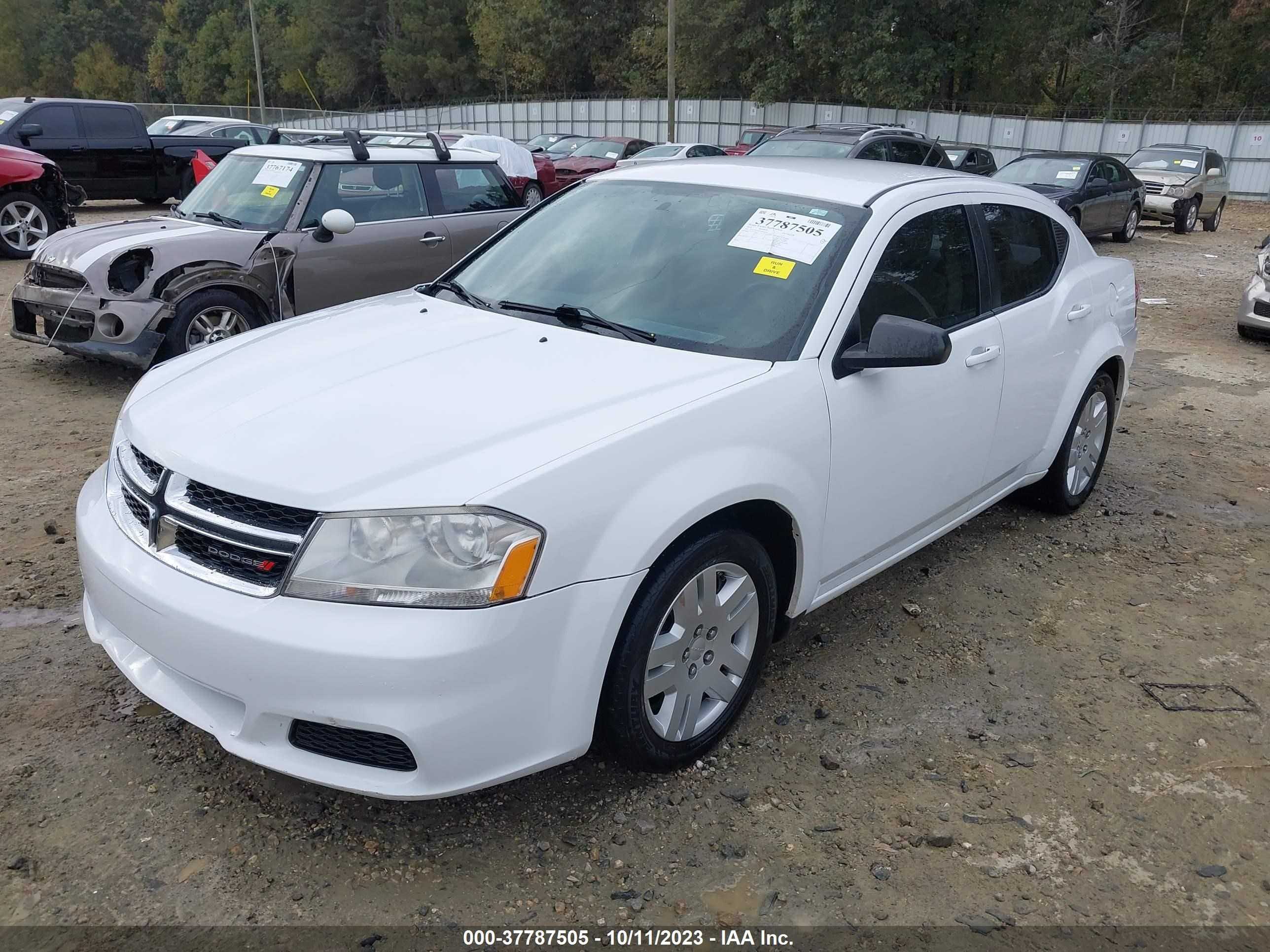 Photo 1 VIN: 1C3CDZABXEN220301 - DODGE AVENGER 