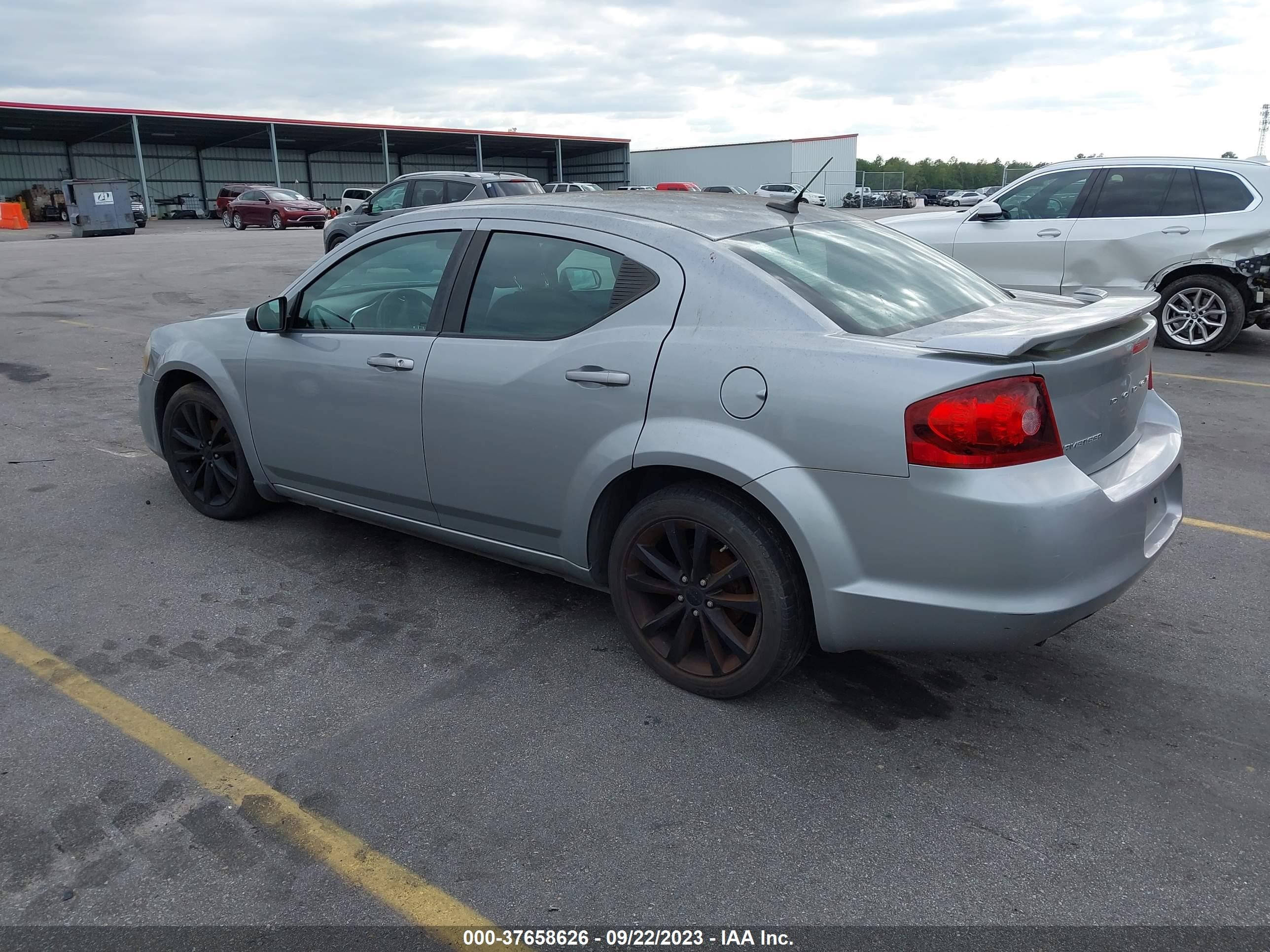 Photo 2 VIN: 1C3CDZAG0EN138671 - DODGE AVENGER 