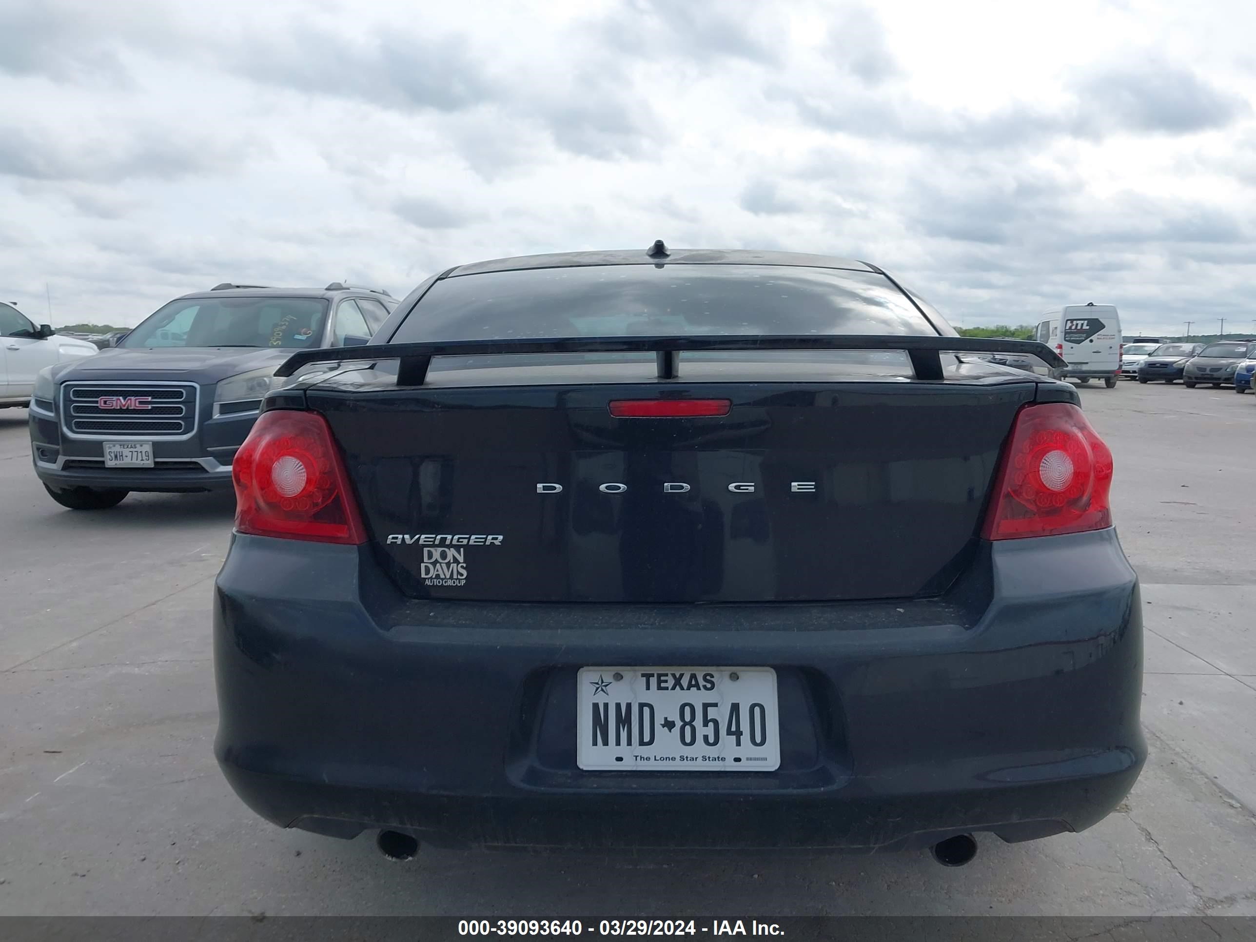 Photo 2 VIN: 1C3CDZAG3EN223956 - DODGE AVENGER 