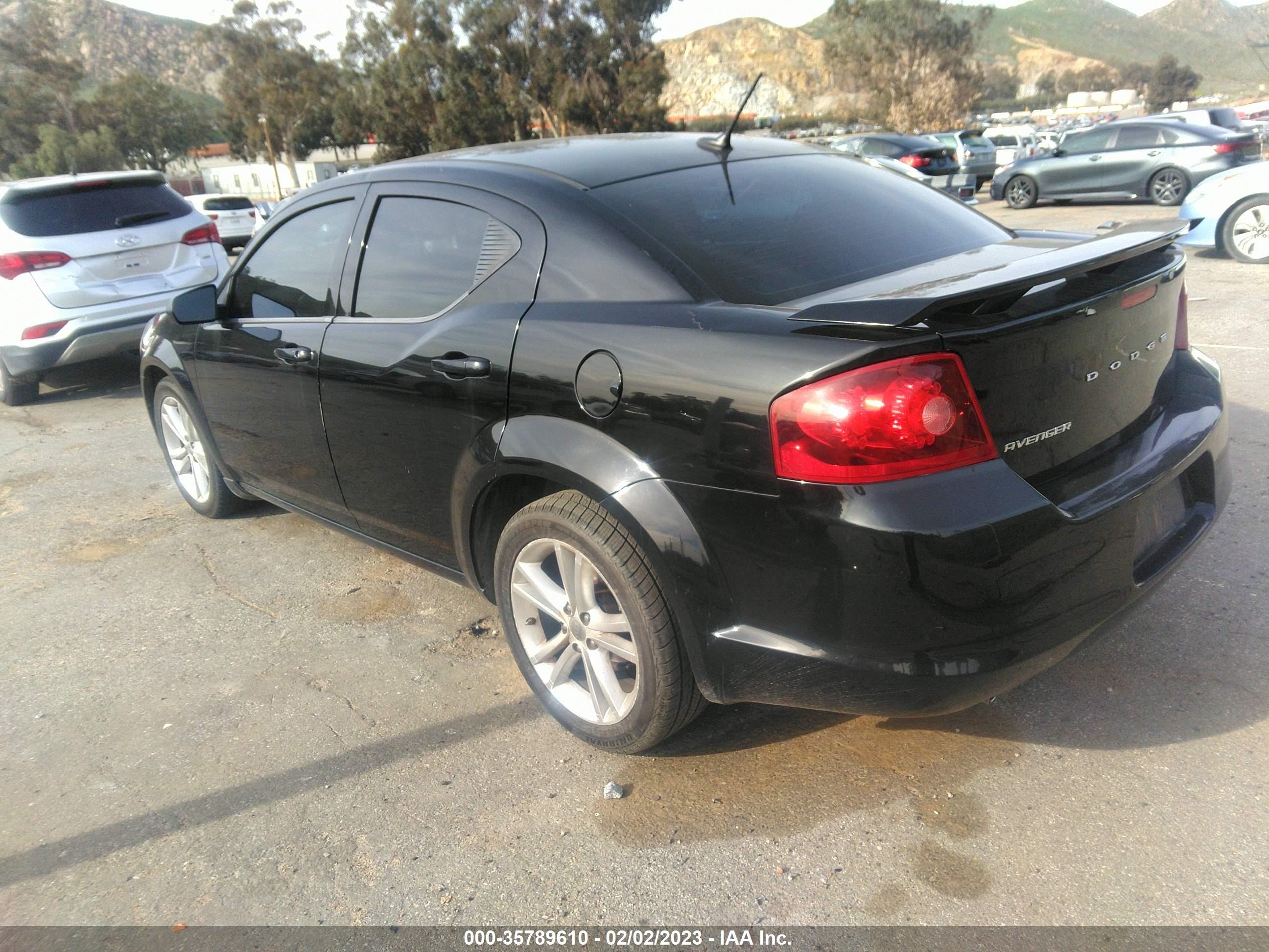 Photo 2 VIN: 1C3CDZAG4DN770023 - DODGE AVENGER 