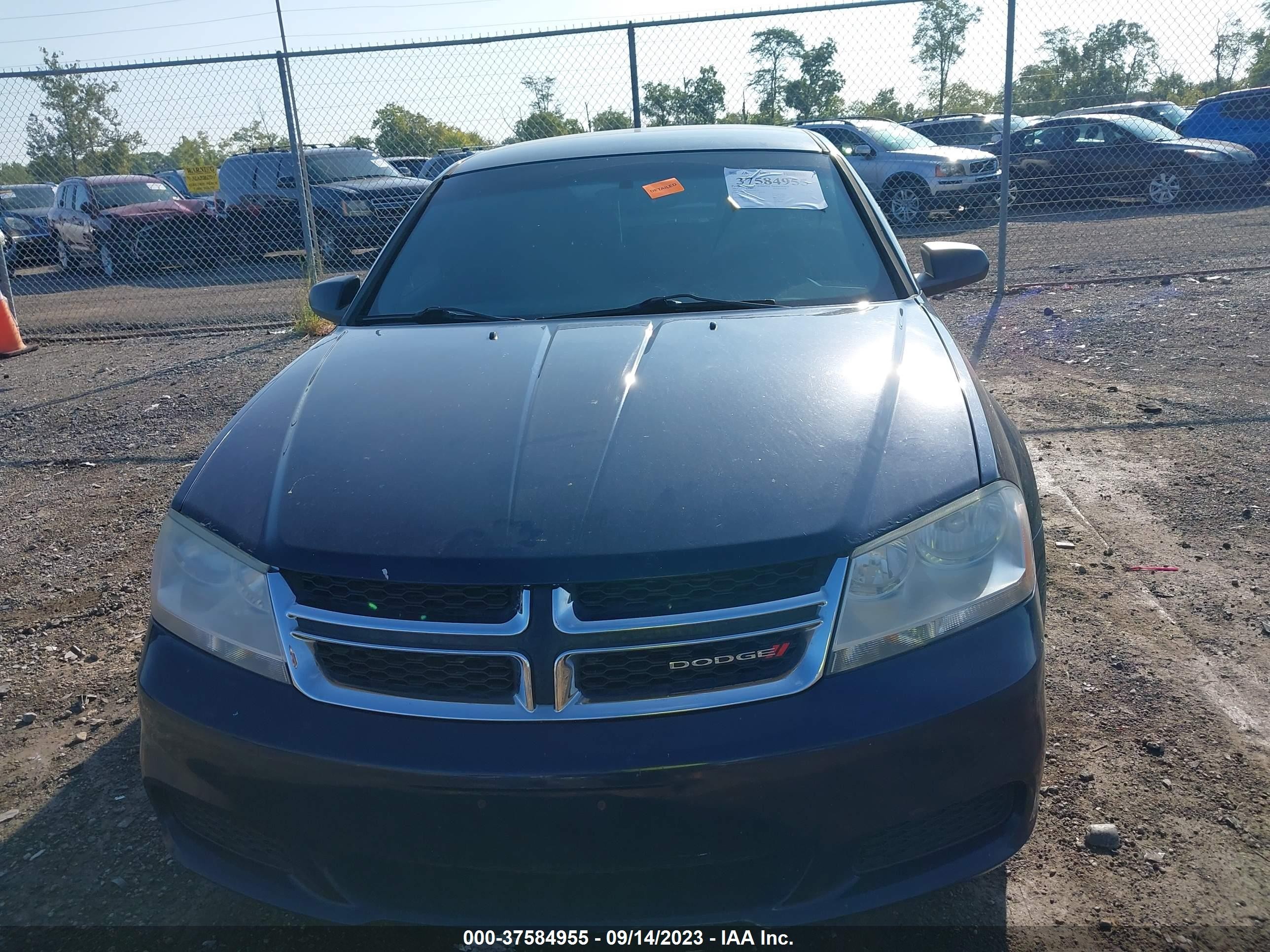 Photo 11 VIN: 1C3CDZAG5EN219178 - DODGE AVENGER 