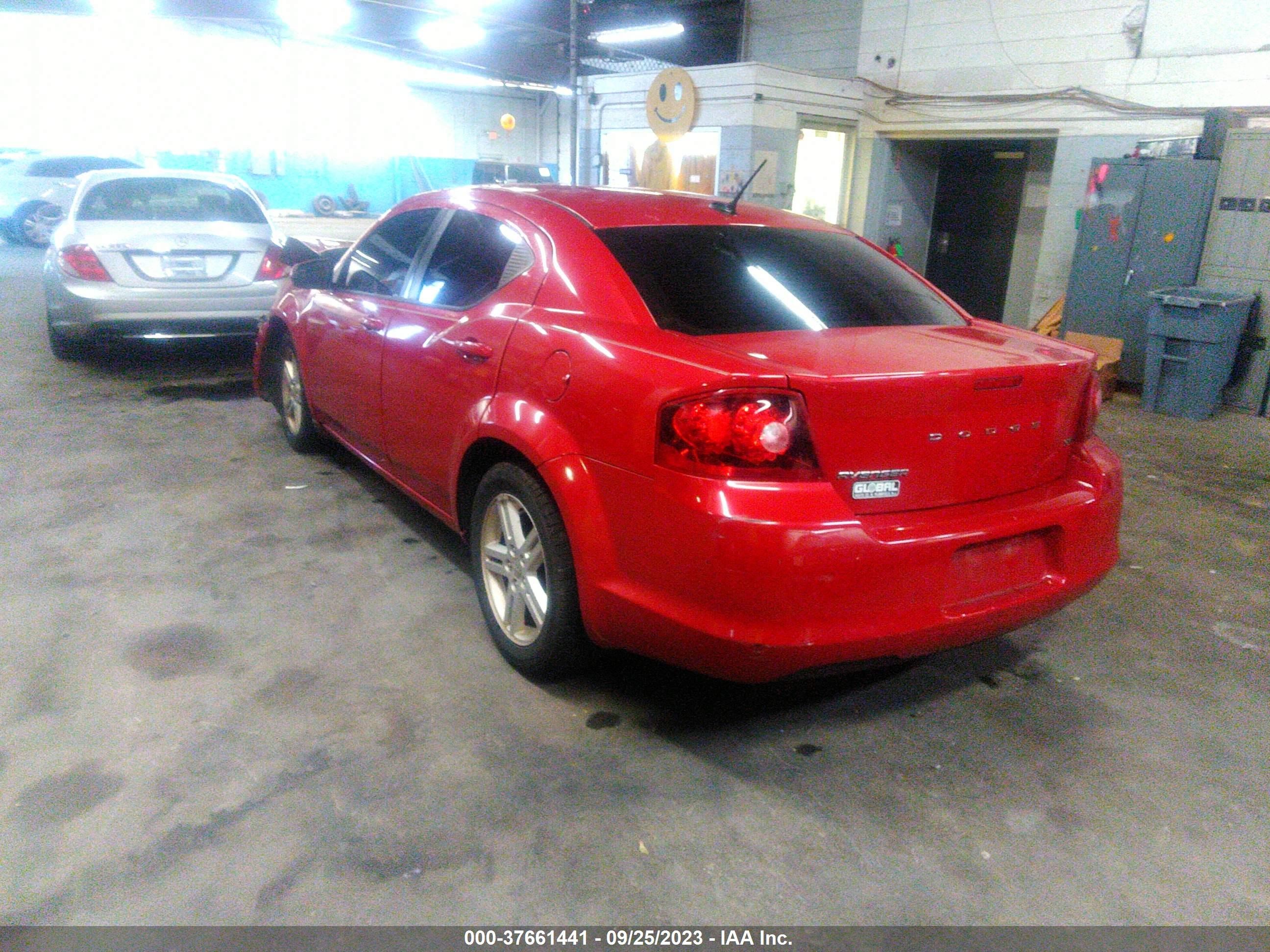 Photo 2 VIN: 1C3CDZCB2DN625161 - DODGE AVENGER 