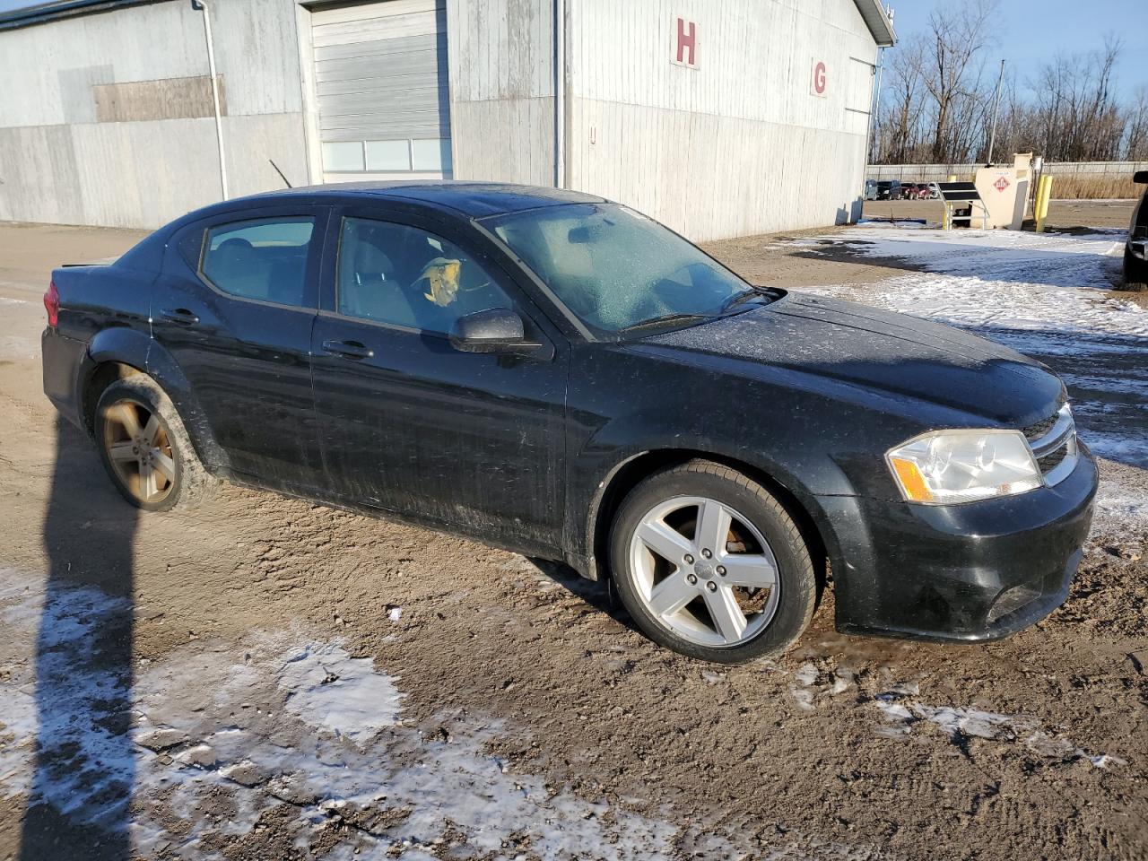 Photo 3 VIN: 1C3CDZCB3DN681738 - DODGE AVENGER 