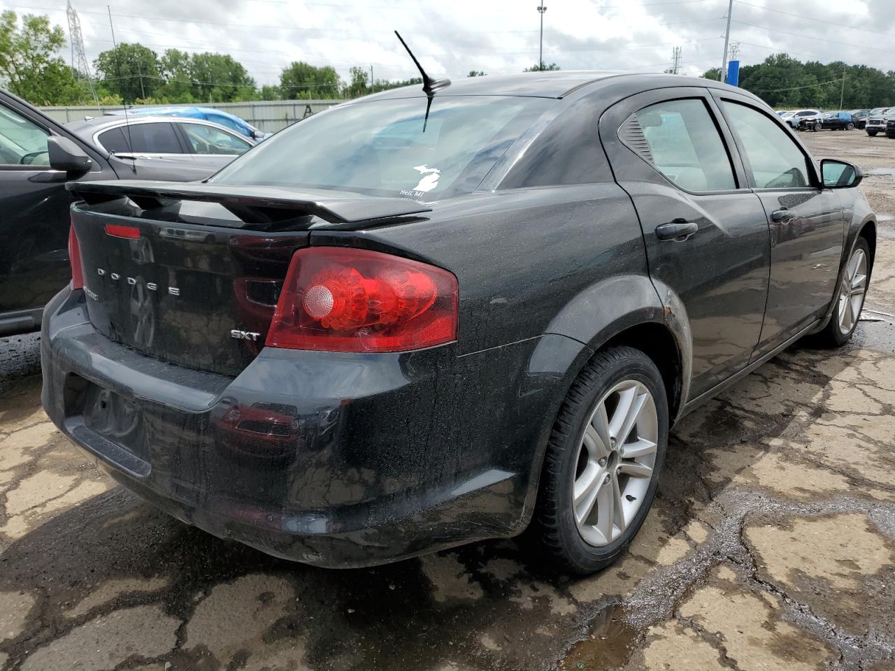 Photo 2 VIN: 1C3CDZCB3EN102605 - DODGE AVENGER 