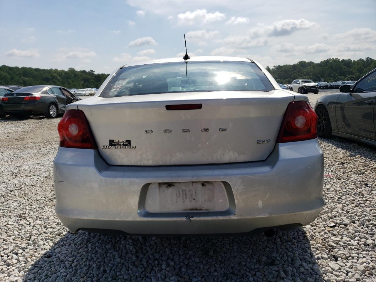 Photo 5 VIN: 1C3CDZCB5CN213766 - DODGE AVENGER 