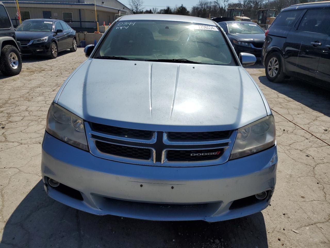 Photo 4 VIN: 1C3CDZCB7DN620344 - DODGE AVENGER 