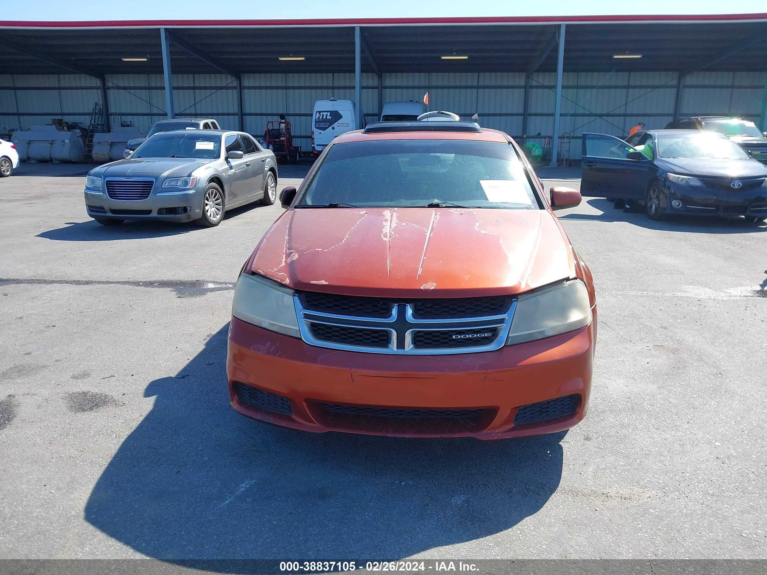 Photo 5 VIN: 1C3CDZCB8CN154776 - DODGE AVENGER 