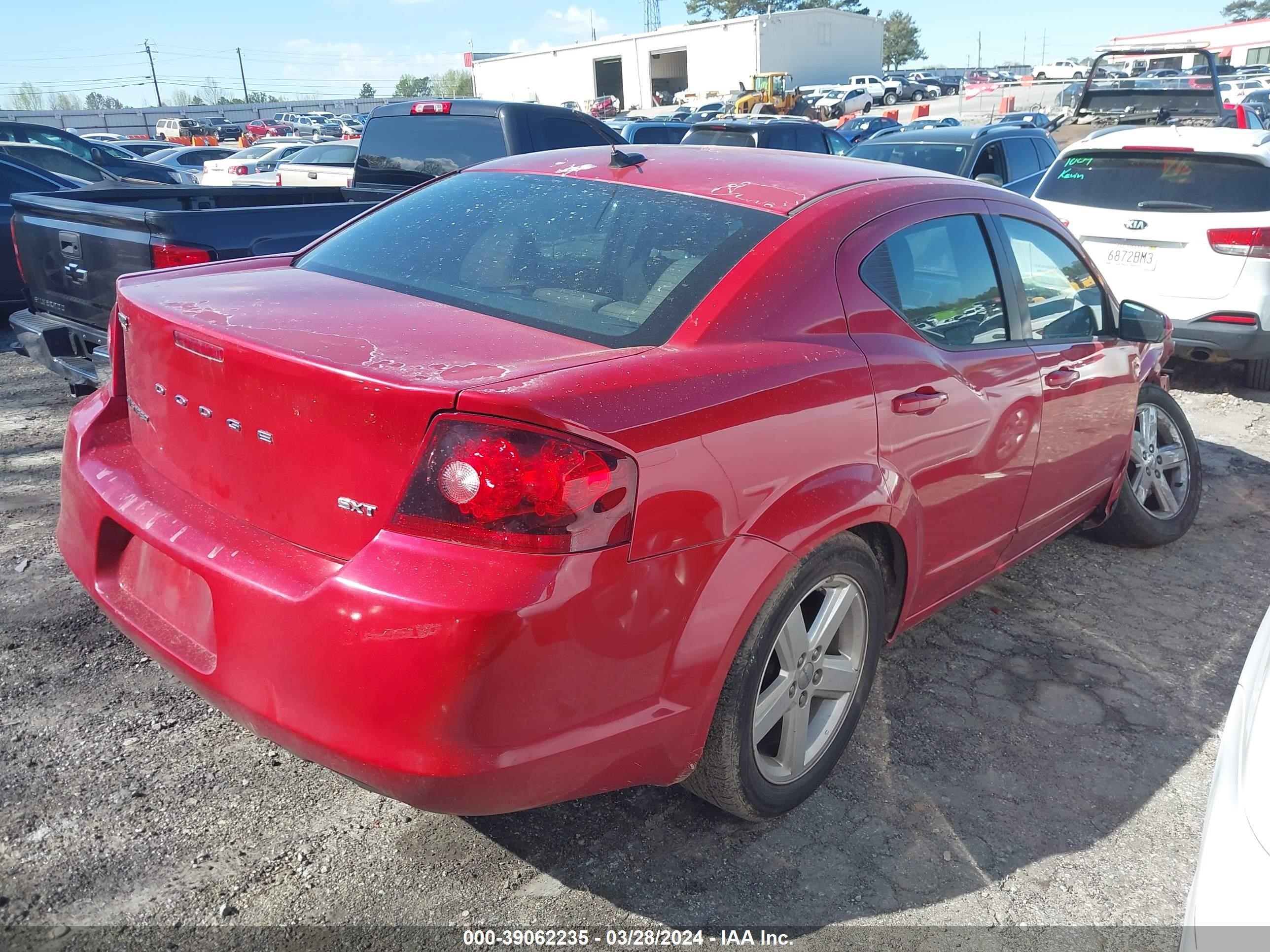 Photo 3 VIN: 1C3CDZCBXDN682238 - DODGE AVENGER 