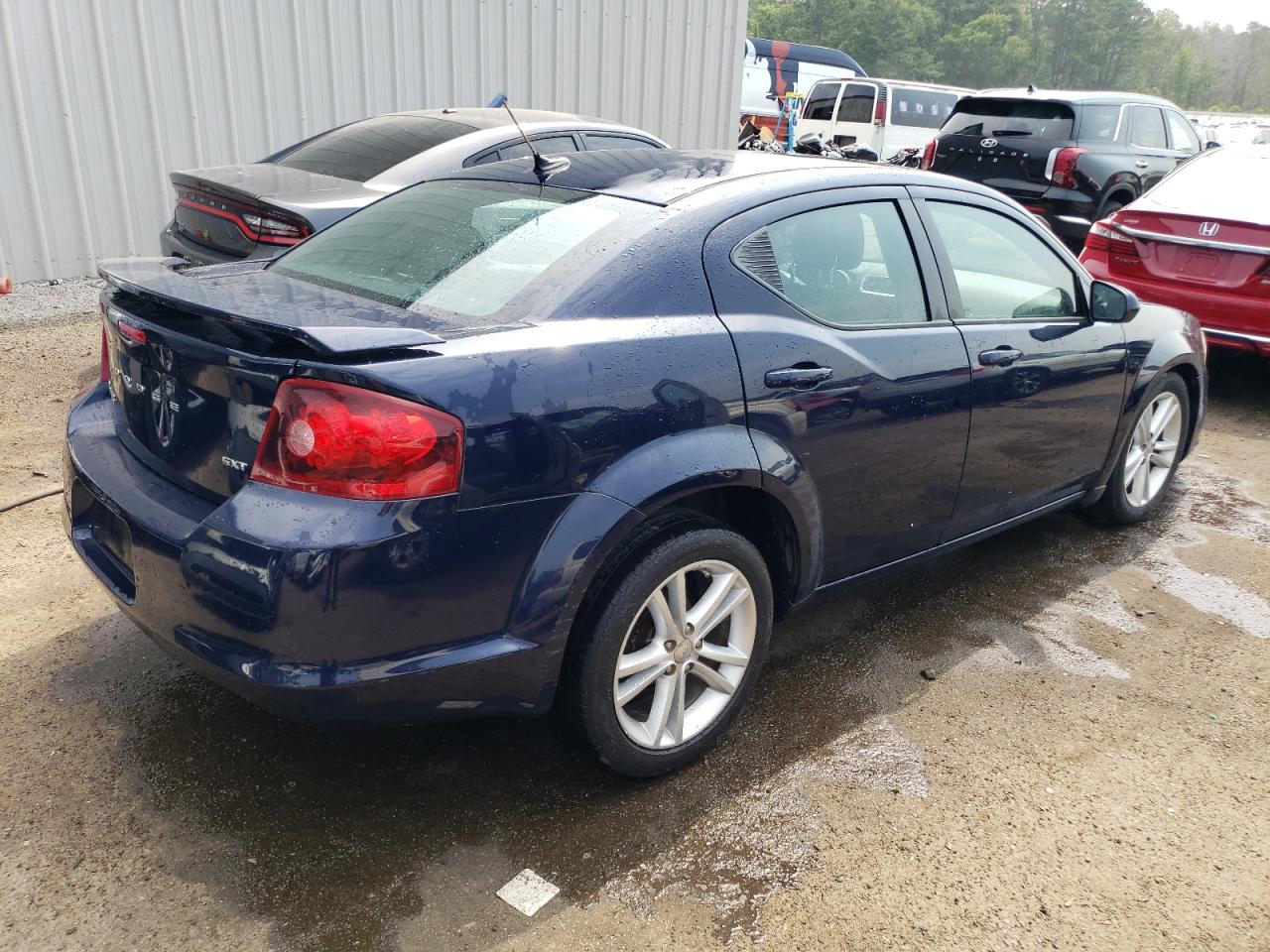 Photo 2 VIN: 1C3CDZCG4EN217368 - DODGE AVENGER 