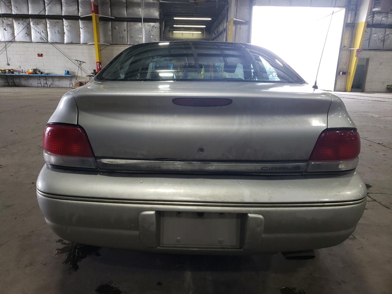 Photo 5 VIN: 1C3EJ56HXYN229379 - CHRYSLER CIRRUS 